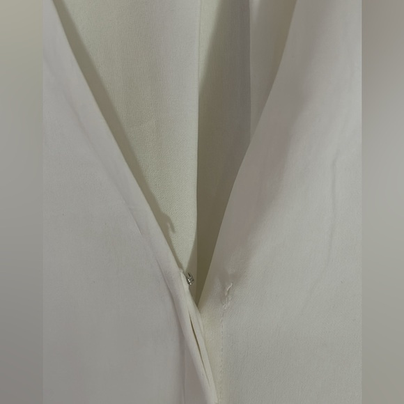 Aritzia Babaton Cream Long Sleeve Blouse - Picture 4 of 6